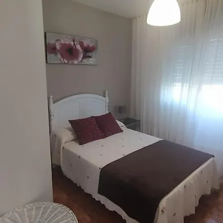 בית נופש Casa Con Jardin En סנשנשו